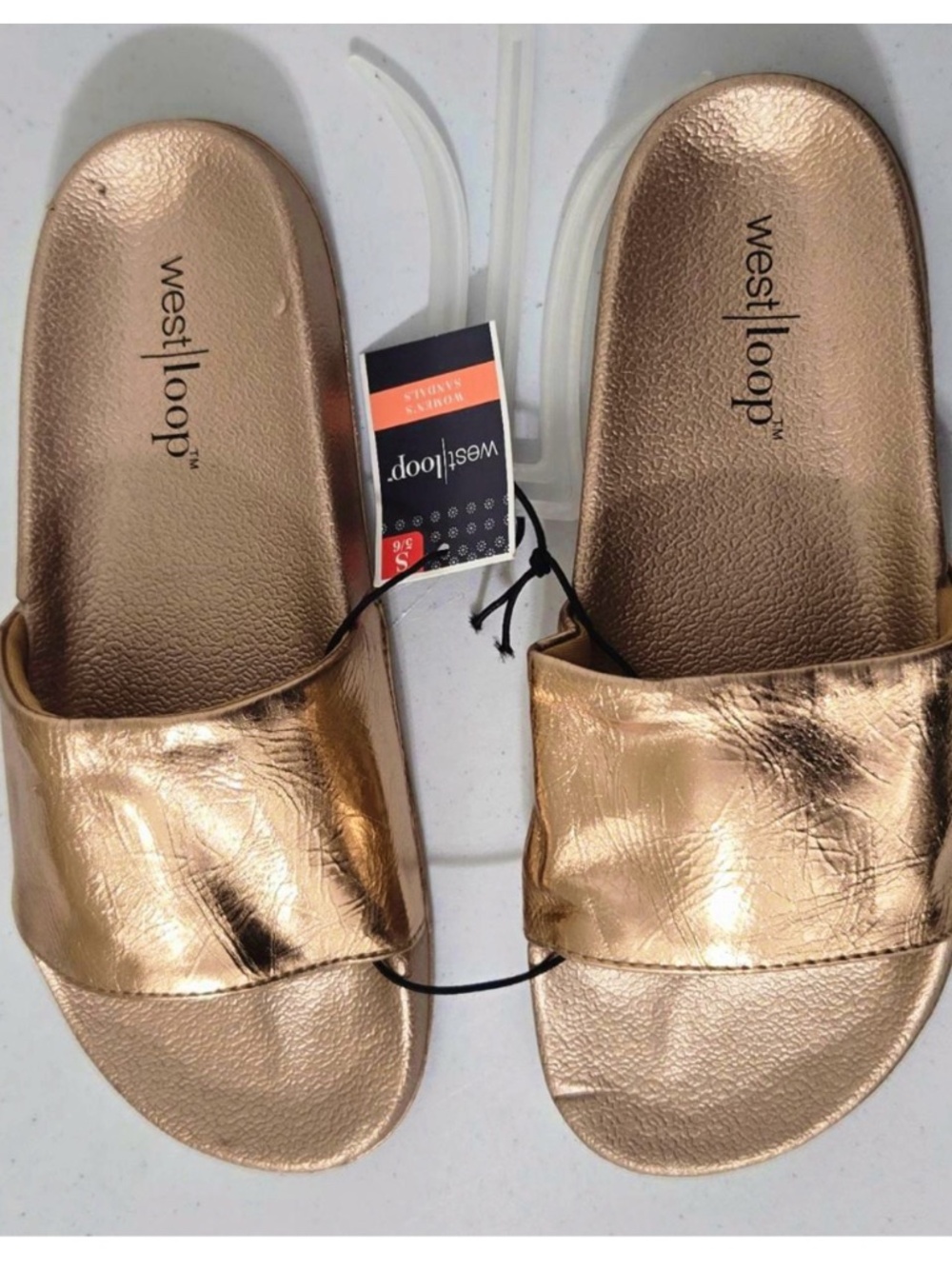 New West Loop Sandals Womens Small 5 6 Gold Slides Shoes NWT - Picture 5 of 13